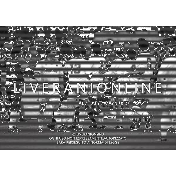 30-03-1993 MILANO SEMIFINALE DI RITORNO MILAN ROMA COPPA ITALIA MILAN ROMA 1-0 NELLA FOTO DISCUSSIONE IN CAMPO TRA I GIOCATORI AG ALDO LIVERANI SAS