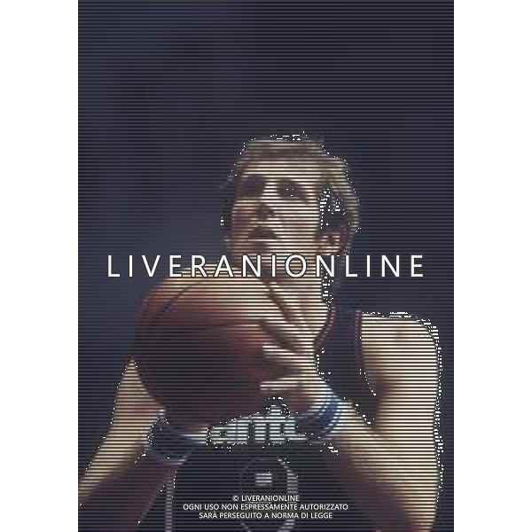 RETROSPETTIVA RENZO TOMBOLATO BASKET NELLA FOTO RENZO TOMBOLATO CON LA MAGLIA DELLA FANTONI UDINE AG ALDO LIVERANI SAS