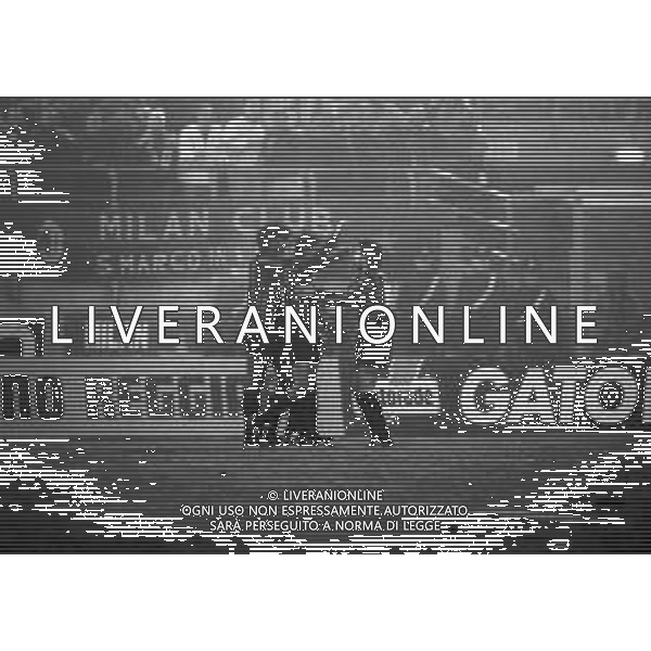 29-11-1990 BOLOGNA FINALE DI RITORNO SUPERCOPPA UEFA MILAN SAMPDORIA 2-0 NELLA FOTO ABBRACCI GIOCATORI MILAN DOPO IL GOAL AG ALDO LIVERANI SAS