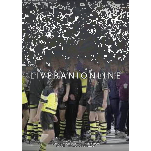 28-05-1997 MONACO DI BAVIERA- FINALE DI CHAMPIONS LEAGUE JUVENTUS BORUSSIA DORTMUND 3-1 NELLA FOTO I GIOCATORI DEL BORUSSIA DORTMUND FESTEGGIANO LA VITTORIA DELLA COPPA CAMPIONI AG ALDO LIVERANI SAS