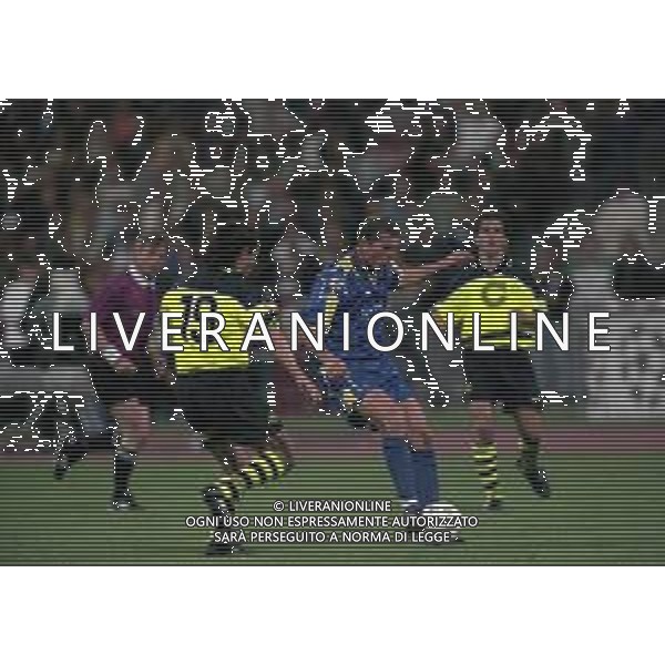 28-05-1997 MONACO DI BAVIERA- FINALE DI CHAMPIONS LEAGUE JUVENTUS BORUSSIA DORTMUND 3-1 NELLA FOTO ZINEDINE ZIDANE AG ALDO LIVERANI SAS
