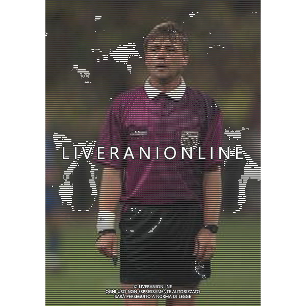 28-05-1997 MONACO DI BAVIERA- FINALE DI CHAMPIONS LEAGUE JUVENTUS BORUSSIA DORTMUND 3-1 NELLA FOTO ARBITRO SANDOR PUHL AG ALDO LIVERANI SAS