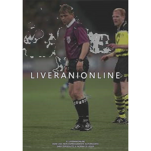 28-05-1997 MONACO DI BAVIERA- FINALE DI CHAMPIONS LEAGUE JUVENTUS BORUSSIA DORTMUND 3-1 NELLA FOTO ARBITRO SANDOR PUHL AG ALDO LIVERANI SAS