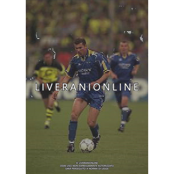 28-05-1997 MONACO DI BAVIERA- FINALE DI CHAMPIONS LEAGUE JUVENTUS BORUSSIA DORTMUND 3-1 NELLA FOTO ZINEDINE ZIDANE AG ALDO LIVERANI SAS