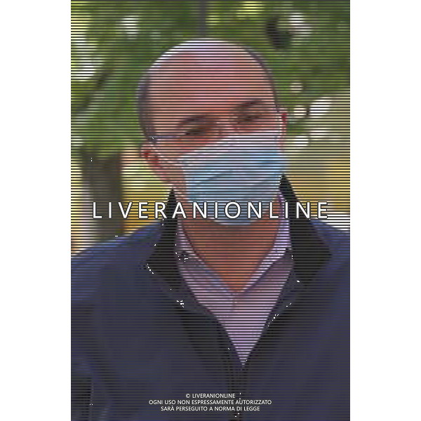 RIAPERTURA DI ALCUNE ATTIVITA\' NELLA FASE 2 DELL\'EMERGENZA CORONAVIRUS A REGGIO EMILIA 09.05.2020 NELLA FOTO IL SINDACO LUCA VECCHI CON LA MASCHERINA ©SANTANDREA / AGENZIA ALDO LIVERANI SAS