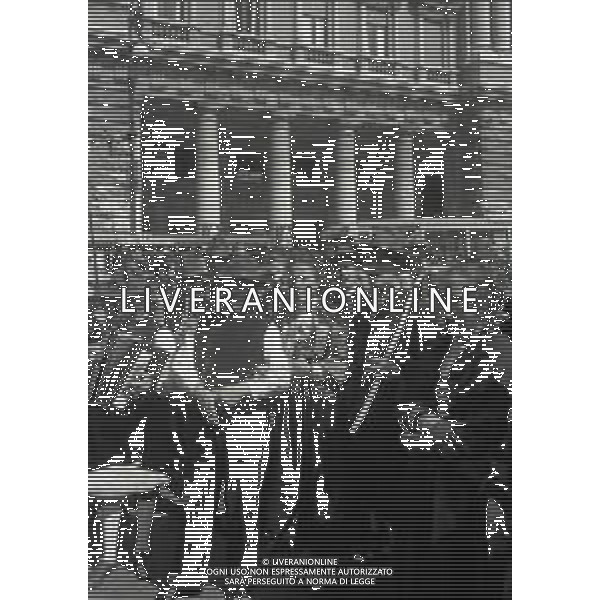 1936-1939 ROMA -VITA QUOTIDIANA E MONUMENTI PER LE VIE DI ROMA FOTO ARCHIVIO VESPASIANI-AG GIOVANNI LIVERANI-AG ALDO LIVERANI SAS
