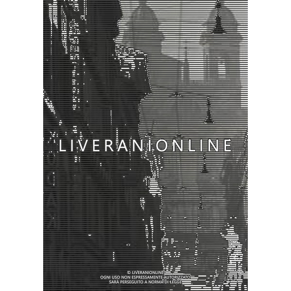 1936-1939 ROMA -VITA QUOTIDIANA E MONUMENTI PER LE VIE DI ROMA FOTO ARCHIVIO VESPASIANI-AG GIOVANNI LIVERANI-AG ALDO LIVERANI SAS