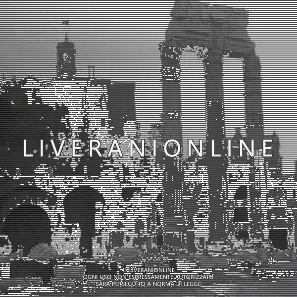 1936-1939 ROMA -VITA QUOTIDIANA E MONUMENTI PER LE VIE DI ROMA FOTO ARCHIVIO VESPASIANI-AG GIOVANNI LIVERANI-AG ALDO LIVERANI SAS