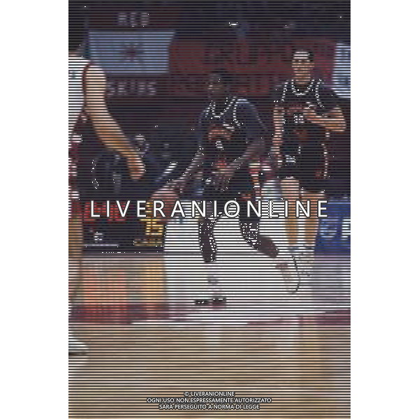 RETROSPETTIVA LARRY MIDDLETON BASKET NELLA FOTO LARRY MIDDLETON CON LA MAGLIA STEFANEL TRIESTE AG ALDO LIVERANI SAS