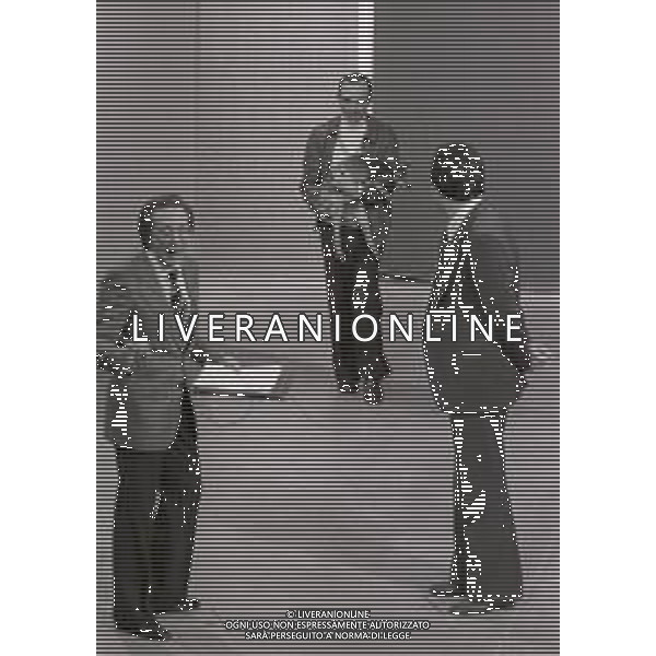 28-03-1979 MILANO SEDE RAI TRASMISSIONE TELEVISIVA LASCIA O RADDOPPIA CONDOTTA DA MIKE BONGIORNO NELLA FOTO MIKE BONGIORNO AG ALDO LIVERANI SAS
