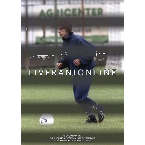 ALLENAMENTO DELLA NAZIONALE ITALIANA UNDER 21 A CREMONA 1998-1999 NELLA FOTO ANDREA PIRLO ©ARCHIVIO AGENZIA ALDO LIVERANI SAS