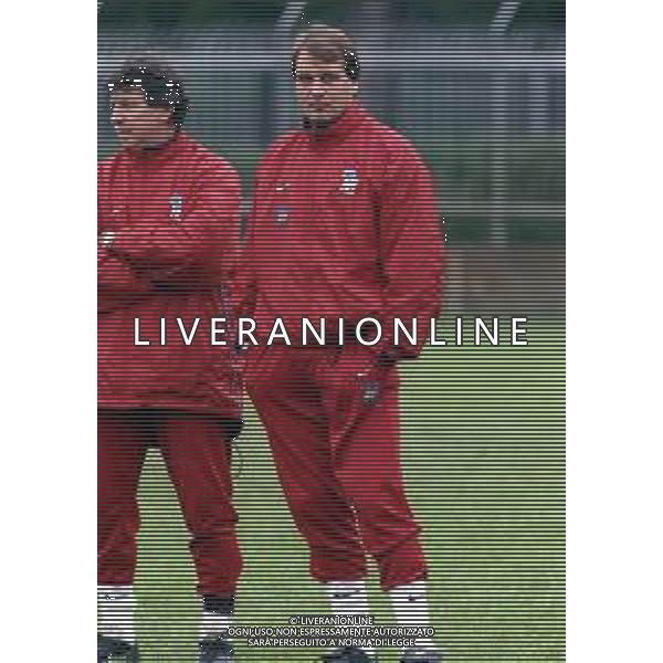 ALLENAMENTO DELLA NAZIONALE ITALIANA UNDER 21 A CREMONA 1998-1999 NELLA FOTO L\'ALLENATORE MARCO TARDELLI ©ARCHIVIO AGENZIA ALDO LIVERANI SAS