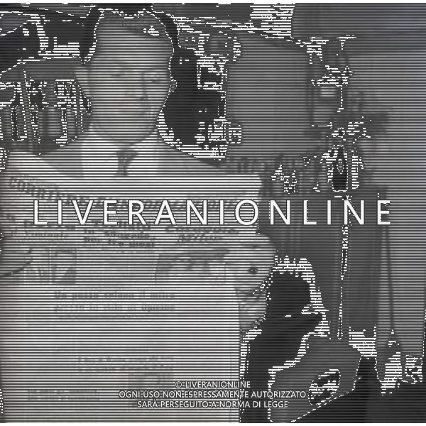 RETROSPETTIVA ISTVAN NYERS CALCIATORE NELLA FOTO ISTVAN NYERS A ROMA NELL\'ANNO 1955 AG ALDO LIVERANI SAS