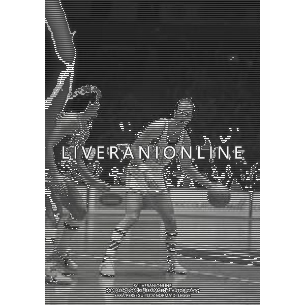 20-02-1983 VARESE CAMPIONATO DI BASKET SERIE A CAGIVA VARESE- SCAVOLINI PESARO NELLA FOTO MIKE SILVESTER AG ALDO LIVERANI SAS