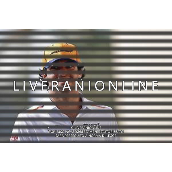 Carlos Sainz Jr (ESP) McLaren. 01.12.2019. Formula 1 World Championship, Rd 21, Abu Dhabi Grand Prix, Yas Marina Circuit, Abu Dhabi, Race Day. / AGENZIA ALDO LIVERANI SAS - ITALY ONLY EDITORIAL USE ONLY