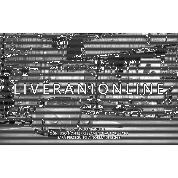 VEDUTE DELLA CITTA\' DI ROMA - RETROSPETTIVA 1950 - 1960 Nella foto Le auto nel traffico per le vie della citta\' ©Archivio Giovanni Liverani / AGENZIA ALDO LIVERANI SAS