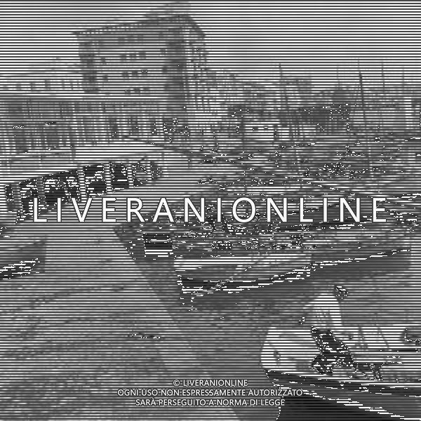 VEDUTE DELLA CITTA\' DI ANZIO LITORALE ROMANO - RETROSPETTIVA 1950 - 1960 Nella foto barche ormeggiate lungo la banchina del porto ©Archivio Giovanni Liverani / AGENZIA ALDO LIVERANI SAS