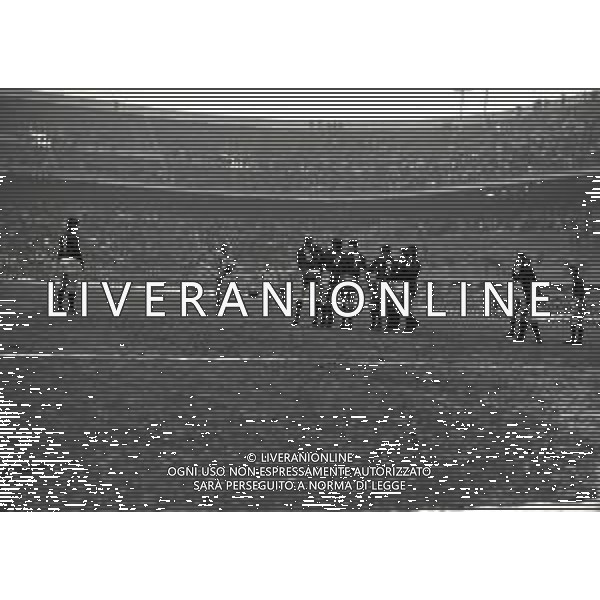 09-01-1974 MILANO ANDATA SUPERCOPPA UEFA MILAN AJAX 1-0 NELLA FOTO AZIONE DI GIOCO AG ALDO LIVERANI SAS