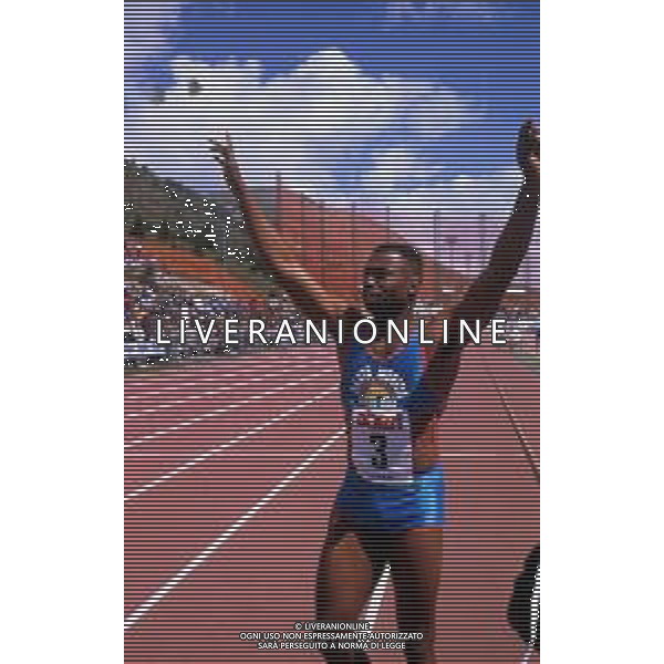 DIAP-RETROSPETTIVA LEROY BURREL ATLETA NELLA FOTO Leroy Russell Burrell è un velocista americano, due volte primatista mondiale dei 100 metri piani ANNO 1990 AG ALDO LIVERANI SAS