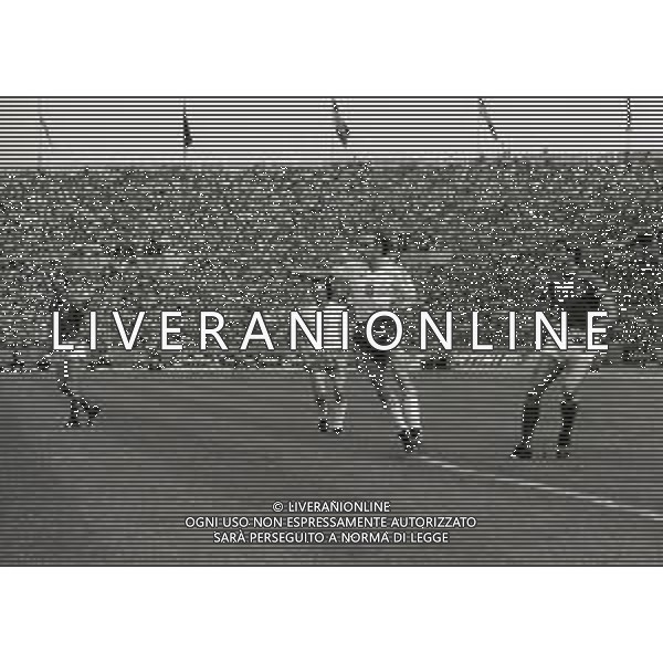 23-06-1974 STOCCARDA CAMPIONATO DEL MONDO DI CALCIO POLONIA ITALIA 2-1 NELLA FOTO GIACINTO FACCHETTI E GREGOR LATO AG ALDO LIVERANI SAS