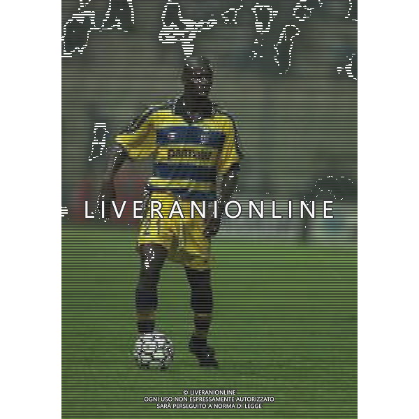 16-09-1999 PARMA PRIMO TURNO COPPA UEFA PARMA-KRYVBAS 3-2 NELLA FOTO LILIAN THURAM AG ALDO LIVERANI SAS
