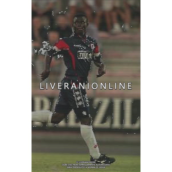 1999 VICENZA- PARTITA AMICHEVOLE VICENZA BARI NELLA FOTO Hugo Enyinnaya AG ALDO LIVERANI SAS