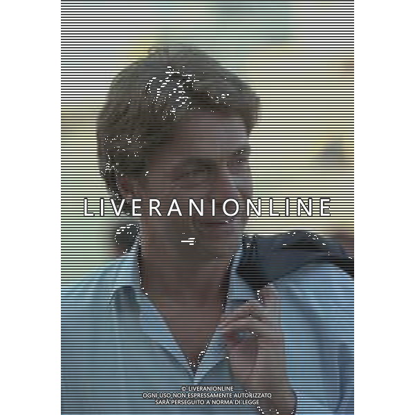 1999 VICENZA- PARTITA AMICHEVOLE VICENZA BARI NELLA FOTO LIONELLO MANFREDONIA COMMENTATORE TELEVISIVO E EX GIOCATORE AG ALDO LIVERANI SAS