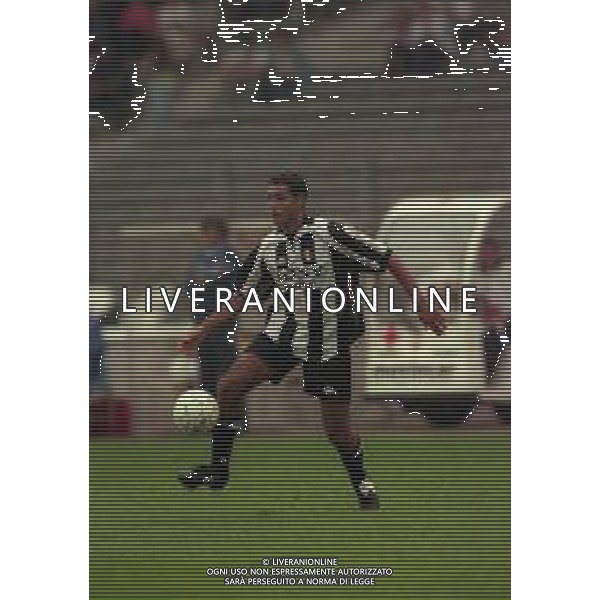 24-09-1997 TORINO COPPA ITALIA SEDICESIMI DI FINALE RITORNO JUVENTUS BRESCELLO 4-0 NELLA FOTO NICOLA AMORUSO AG ALDO LIVERANI SAS