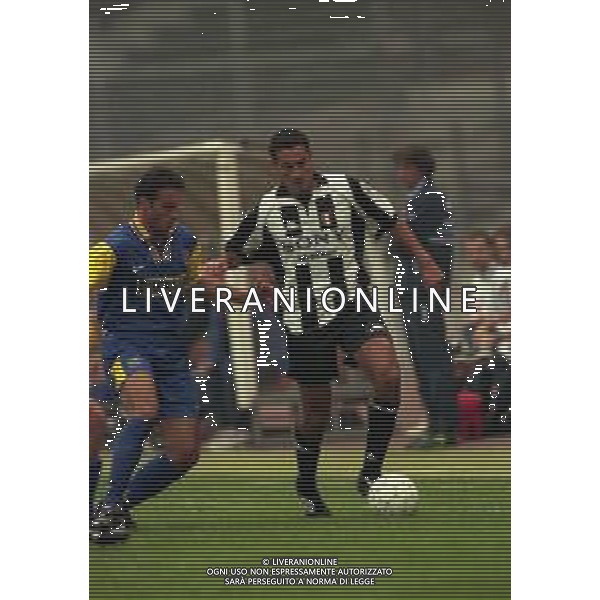 24-09-1997 TORINO COPPA ITALIA SEDICESIMI DI FINALE RITORNO JUVENTUS BRESCELLO 4-0 NELLA FOTO NICOLA AMORUSO AG ALDO LIVERANI SAS