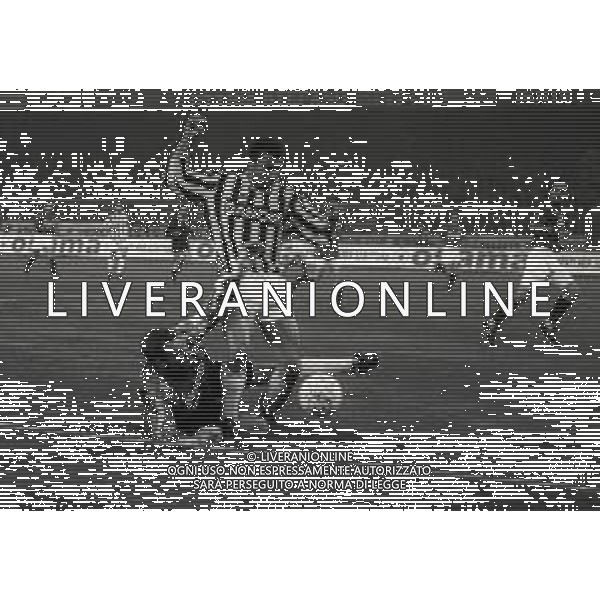31-03-1993 TORINO SEMIFINALE DI COPPA ITALIA JUVENTUS TORINO 2-2 NELLA FOTO GIANLUCA VIALLI E LUCA MARCHEGIANI AG ALDO LIVERANI SAS