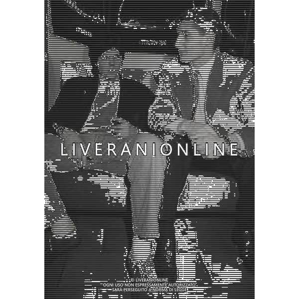 1990 MILANO TRASMISSIONE "CALCIOMANIA" DIRETTA DA MAURIZIO MOSCA NELLA FOTO CESARE CASELLA SEQUESTRATO PER DUE ANNI E RILASCIATO DOPO IL PAGAMENTO DI UN RISCATTO CON DANIELE MASSARO AG ALDO LIVERANI SAS
