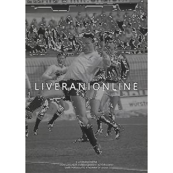 26-02-1986 TORINO COPPA ITALIA FASE A ELIMINAZIONE DIRETTA TORINO MESSINA 2-0 NELLA FOTO SALVATORE SCHILLACI AG ALDO LIVERANI SAS