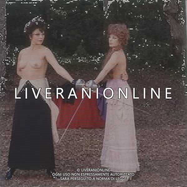 MONICA VITTI, attrice italiana di teatro, cinema e televisione - RETROSPETTIVA Nella foto nel 1970 nel film Nini\' Tirabuscio\', la donna che invento\' la mossa con Sylva Koshina ©Archivio Giovanni Liverani / AG. ALDO LIVERANI SAS