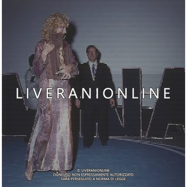 MONICA VITTI, attrice italiana di teatro, cinema e televisione - RETROSPETTIVA Nella foto nel 1974 con il David di Donatello ©Archivio Giovanni Liverani / AG. ALDO LIVERANI SAS