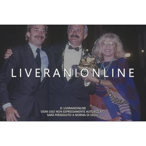 MONICA VITTI, attrice italiana di teatro, cinema e televisione - RETROSPETTIVA Nella foto a Venezia nel 1991 con Nikita Mikhalkov Leone d\'oro ©Archivio Giovanni Liverani / AG. ALDO LIVERANI SAS