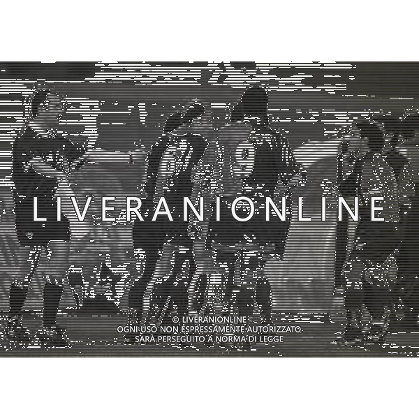 15-03-1994 TORINO QUARTI DI FINALE DI COPPA UEFA JUVENTUS CAGLIARI 1-2 NELLA FOTO ESULTANZA GIOCATORI CAGLIARI DOPO IL GOAL DI ALDO FIRICANO AG ALDO LIVERANI SAS