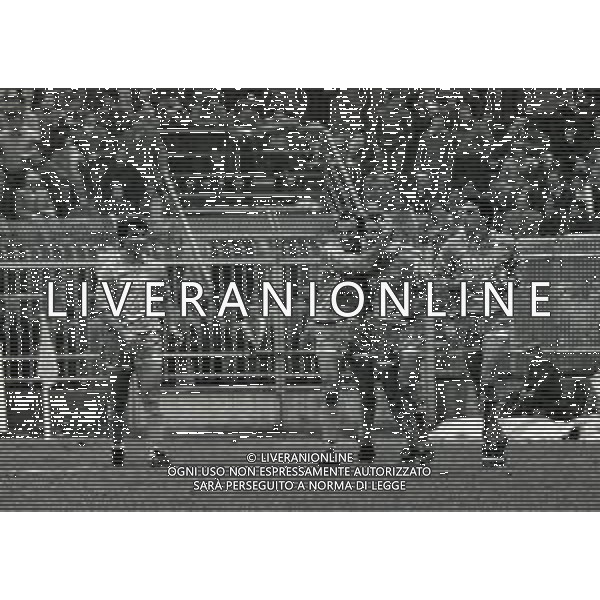 09-03-1986 CREMONA CAMPIONATO DI CALCIO SERIE B CREMONESE BRESCIA 0-1 NELLA FOTO DOPO GOAL RENZO GOBBO BRESCIA CALCIO AG ALDO LIVERANI SAS