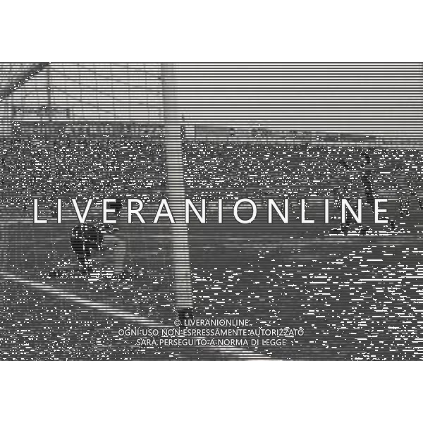 09-03-1986 CREMONA CAMPIONATO DI CALCIO SERIE B CREMONESE BRESCIA 0-1 NELLA FOTO AZIONE DI GIOCO AG ALDO LIVERANI SAS
