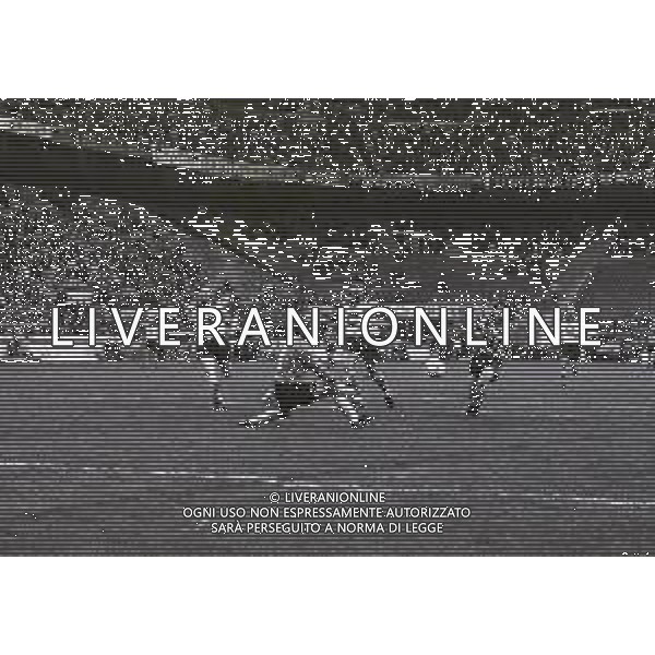17-03-1994 MILANO QUARTI DI FINALE DI RITORNO DI COPPA UEFA INTER BORUSSIA DORTMUND 1-2 NELLA FOTO GOAL ANTONIO MANICONE AG ALDO LIVERANI SAS