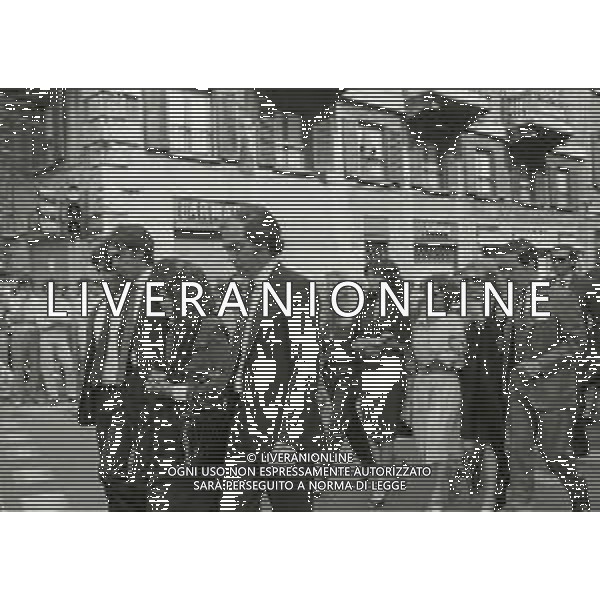 14-08-1981 MILANO FUNERALI DEL CAVALIERE DEL LAVORO E INDUSTRIALE ANGELO MORATTI EX PRESIDENTE INTER CALCIO NELLA FOTO NATALINO CURZOLA MORATTI-MASSIMO MORATTI-MOGLIE MORATTI E GIANMARCO MORATTI AG ALDO LIVERANI SAS