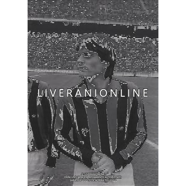 RETROSPETTIVA FRANCESCO VINCENZI CALCIATORE NELLA FOTO FRANCESCO VINCENZI CON LA MAGLIA DEL MILAN NELL\'ANNO 1980-1981 AG ALDO LIVERANI SAS