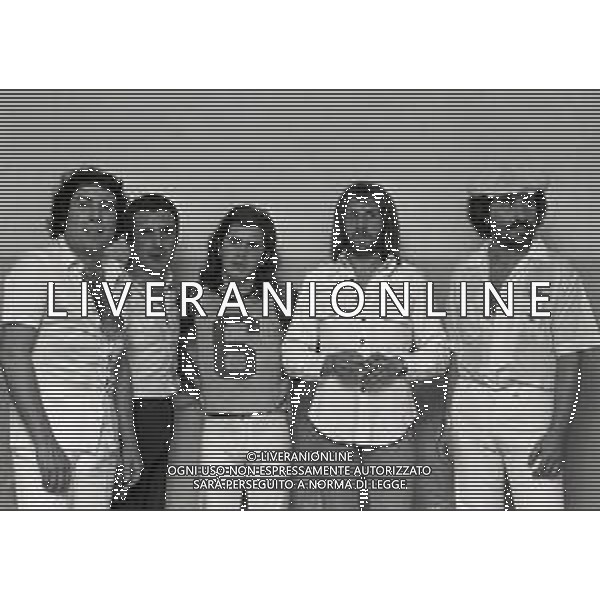 RETROSPETTIVA COMPLESSO MUSICALE DEI DIK-DIK NELLA FOTO IL COMPLESSO DIK-DIK ANNO 1976 A DISCOMARE AG ALDO LIVERANI SAS