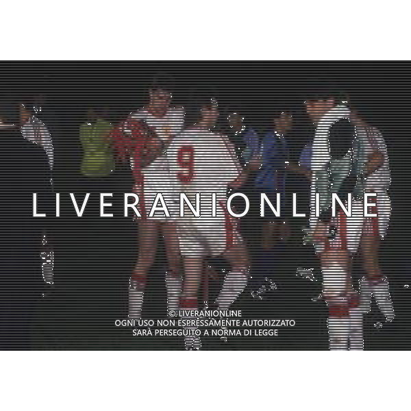 15-05-1991 ROTTERDAM FINALE DI COPPA DELLE COPPE MANCHESTER UNITED-BARCELLONA 2-1 NELLA FOTO I GIOCATORI DEL MANCHESTER UNITED FESTEGGIANO A FINE GARA AG ALDO LIVERANI SAS