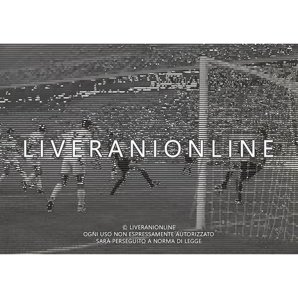 26-08-1992 MILANO ANDATA SEDICESIMI DI FINALE DI COPPA ITALIA MILAN TERNANA 4-0 NELLA FOTO GOAL DANIELE MASSARO AG ALDO LIVERANI SAS