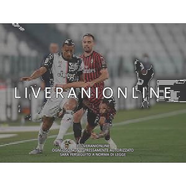 Juventus - Milan Semifinale ritorno Coppa Italia Tim Cup Juventus Stadium Torino 12.06.2020 -partita giocata a porte chiuse emergenza coronavirus Nella foto Danilo e davide Calabria ©Agenzia Aldo Liverani Sas