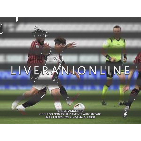 Juventus - Milan Semifinale ritorno Coppa Italia Tim Cup Juventus Stadium Torino 12.06.2020 -partita giocata a porte chiuse emergenza coronavirus Nella foto Franck Kessie\' e paulo dybala ©Agenzia Aldo Liverani Sas