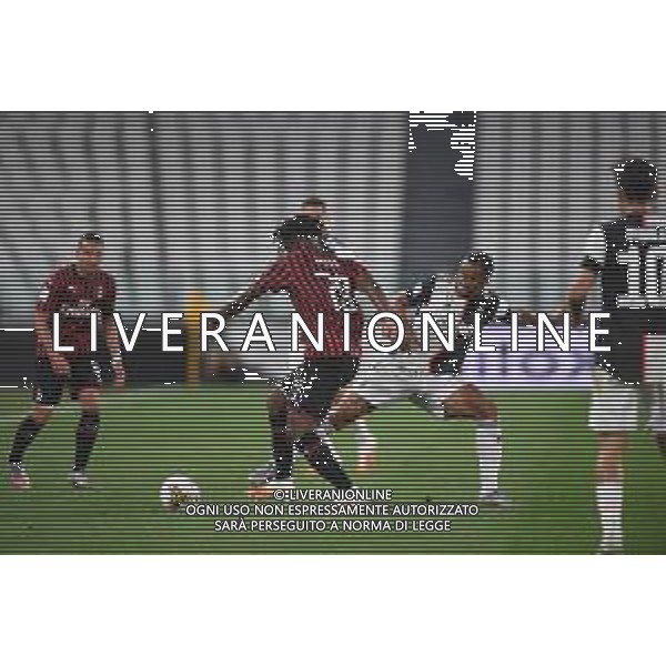 Juventus - Milan Semifinale ritorno Coppa Italia Tim Cup Juventus Stadium Torino 12.06.2020 -partita giocata a porte chiuse emergenza coronavirus Nella foto franck kessie\' e danilo ©Agenzia Aldo Liverani Sas