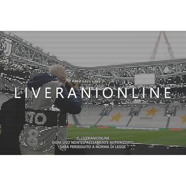 Juventus - Milan Semifinale ritorno Coppa Italia Tim Cup Juventus Stadium Torino 12.06.2020 Nella foto partita giocata a porte chiuse emergenza coronavirus - spalti vuoti senza tifosi - Fotografo a bordo campo ©Agenzia Aldo Liverani Sas