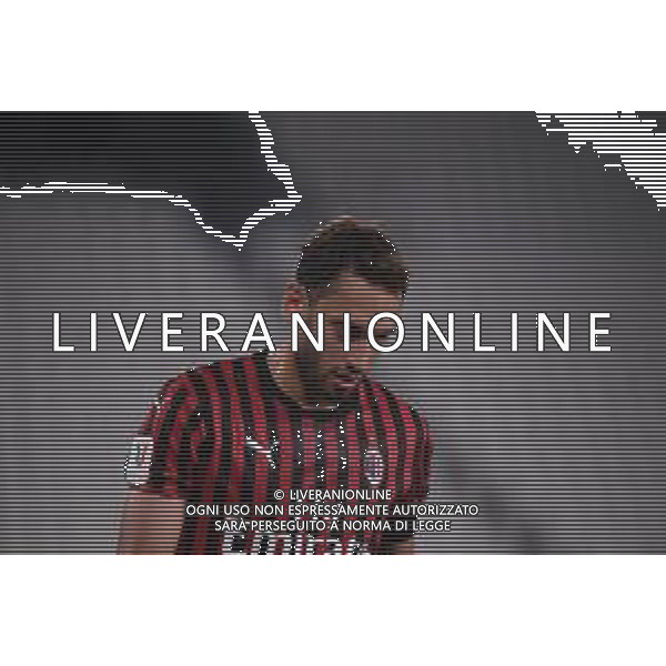 Juventus - Milan Semifinale ritorno Coppa Italia Tim Cup Juventus Stadium Torino 12.06.2020 Nella foto partita giocata a porte chiuse emergenza coronavirus - hakan calhanoglu delusione ©Agenzia Aldo Liverani Sas