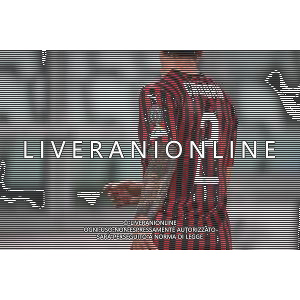 Juventus - Milan Semifinale ritorno Coppa Italia Tim Cup Juventus Stadium Torino 12.06.2020 - partita giocata a porte chiuse emergenza coronavirus Nella foto davide calabria con lo stemma sulla manica della maglietta \'andra\' tutto bene\' ©Agenzia Aldo Liverani Sas